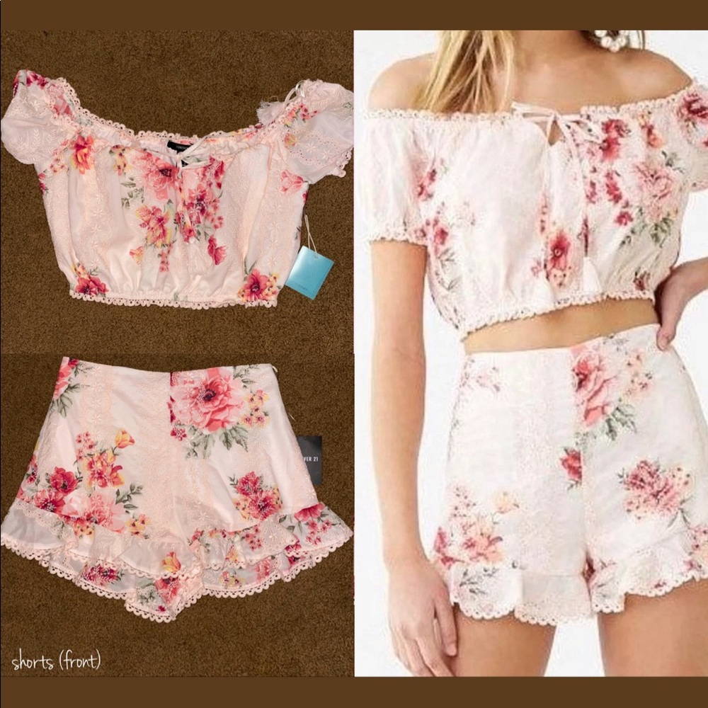 Forever 21 Shirt & Shorts Floral Set!